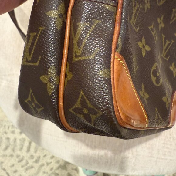 Louis Vuitton Vintage Amazon Crossbody - Picture 14 of 16